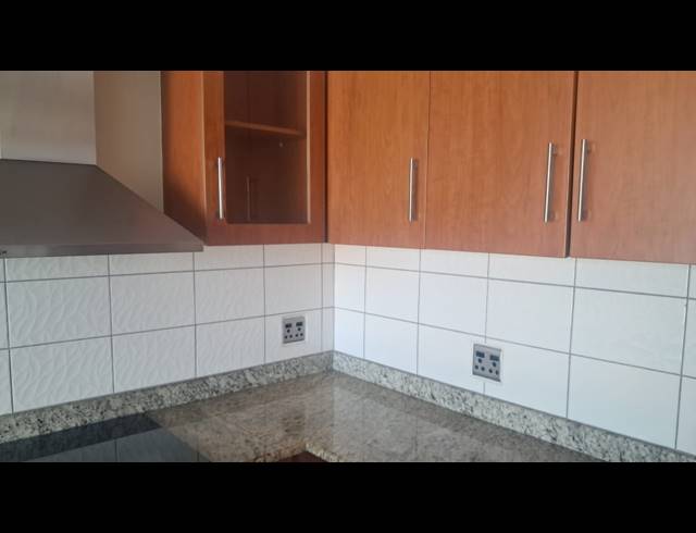 1 BEDROOM FLAT TO LET IN POINT WATERFRONT